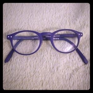 Nice reading prescription glasses 3.00
